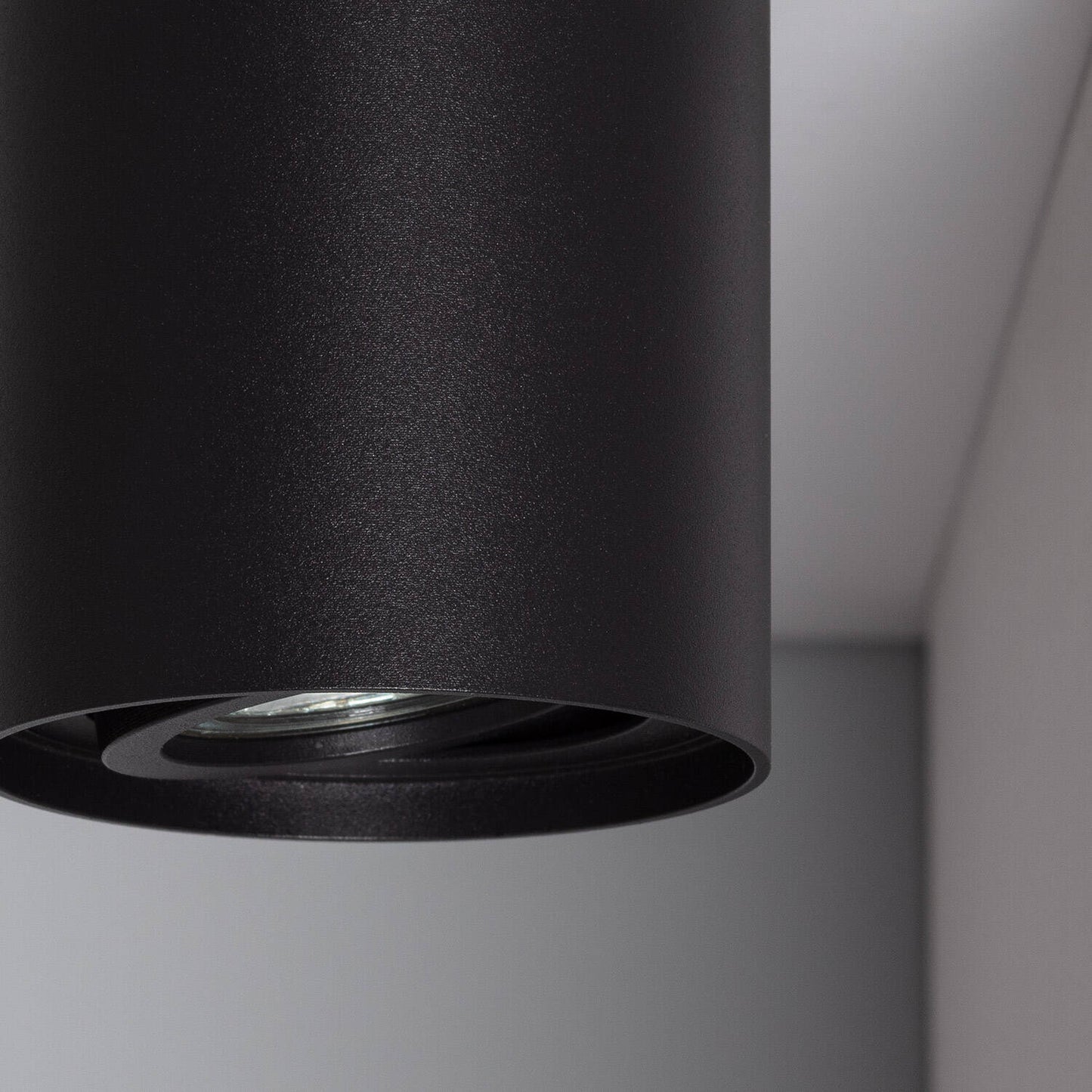 Plafonnier LED Noir Orientable 10W IP20 en Aluminium