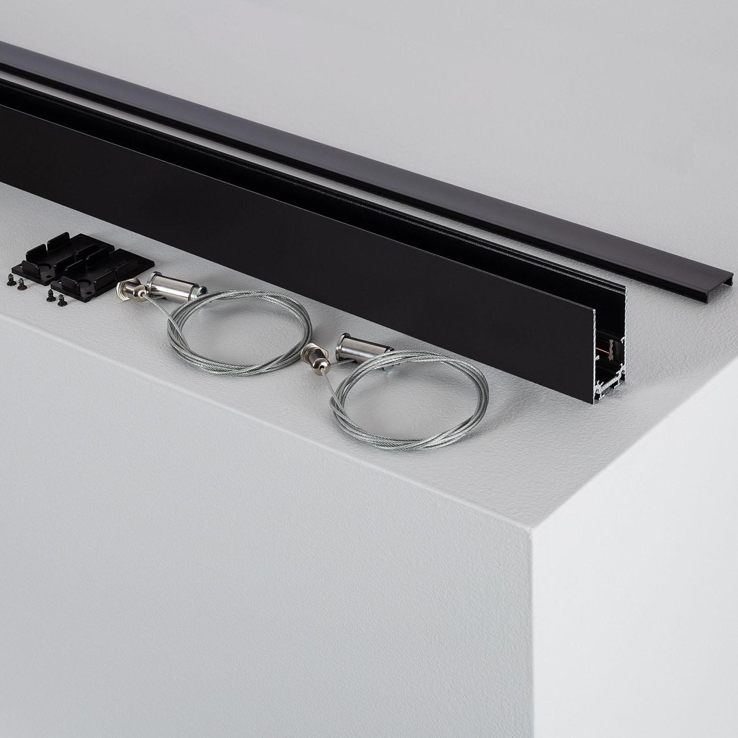 Rail Magnétique Suspendu 48V 1m Noir pour Intérieur