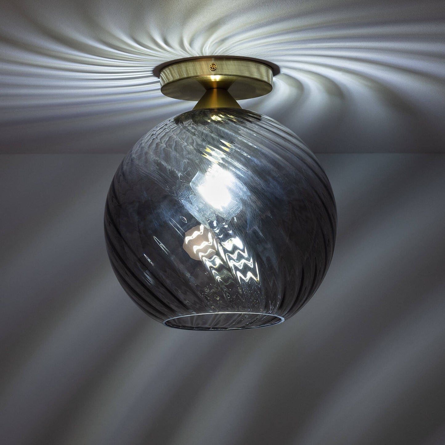 Plafonnier LED Verre Kikombe 40W IP20 Installation en Saillie