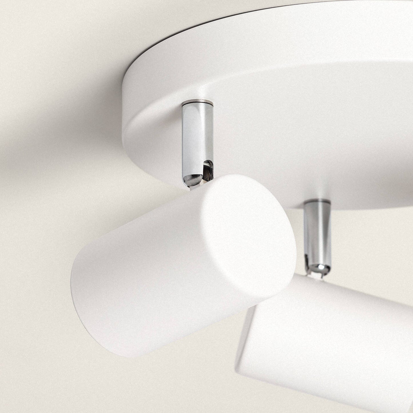 Plafonnier Rond Orientable 3 Spots GU10, 60W, IP20