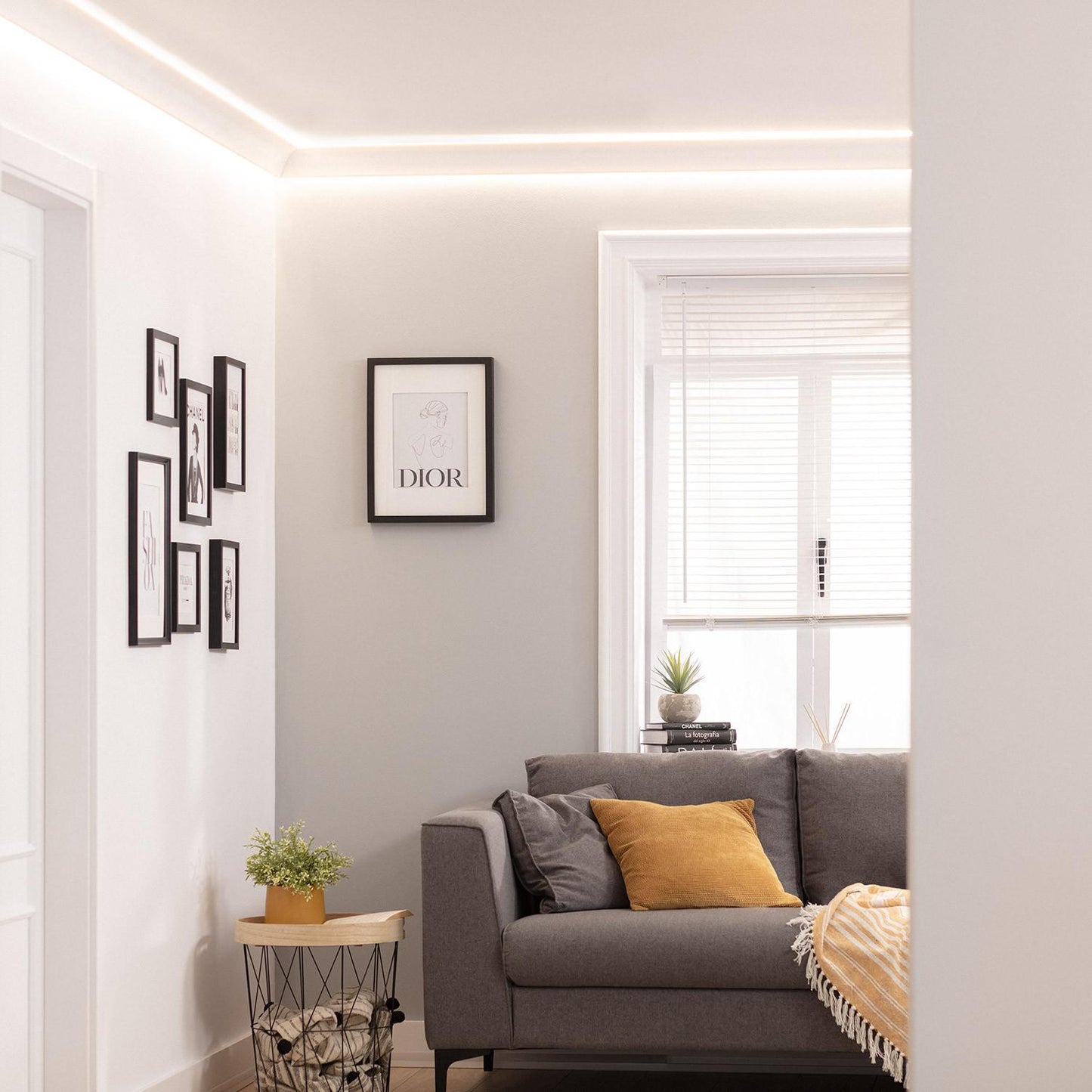 Moulure Arc 2m pour Rubans LED, Installation en Saillie, Intérieur