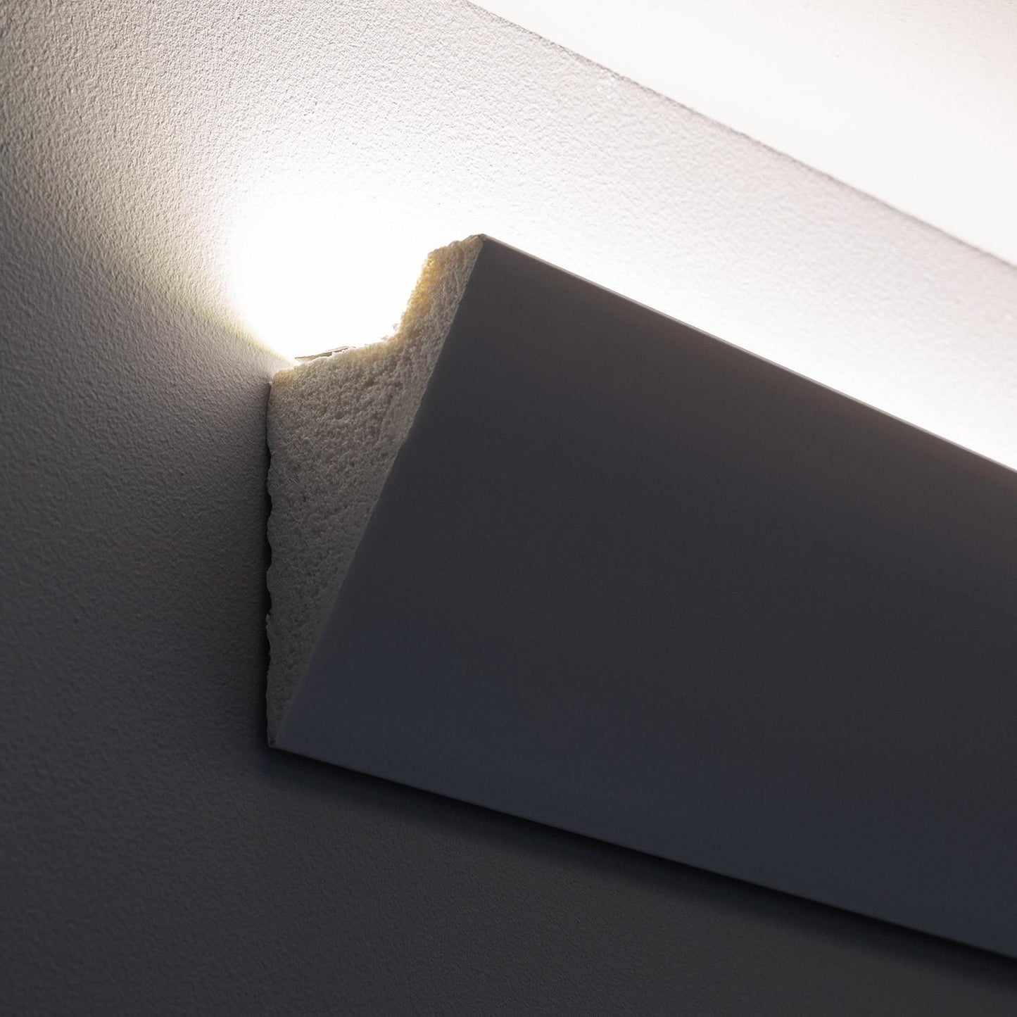 Moulure Diagonale 2m pour Ruban LED, Installation en Saillie, Intérieur