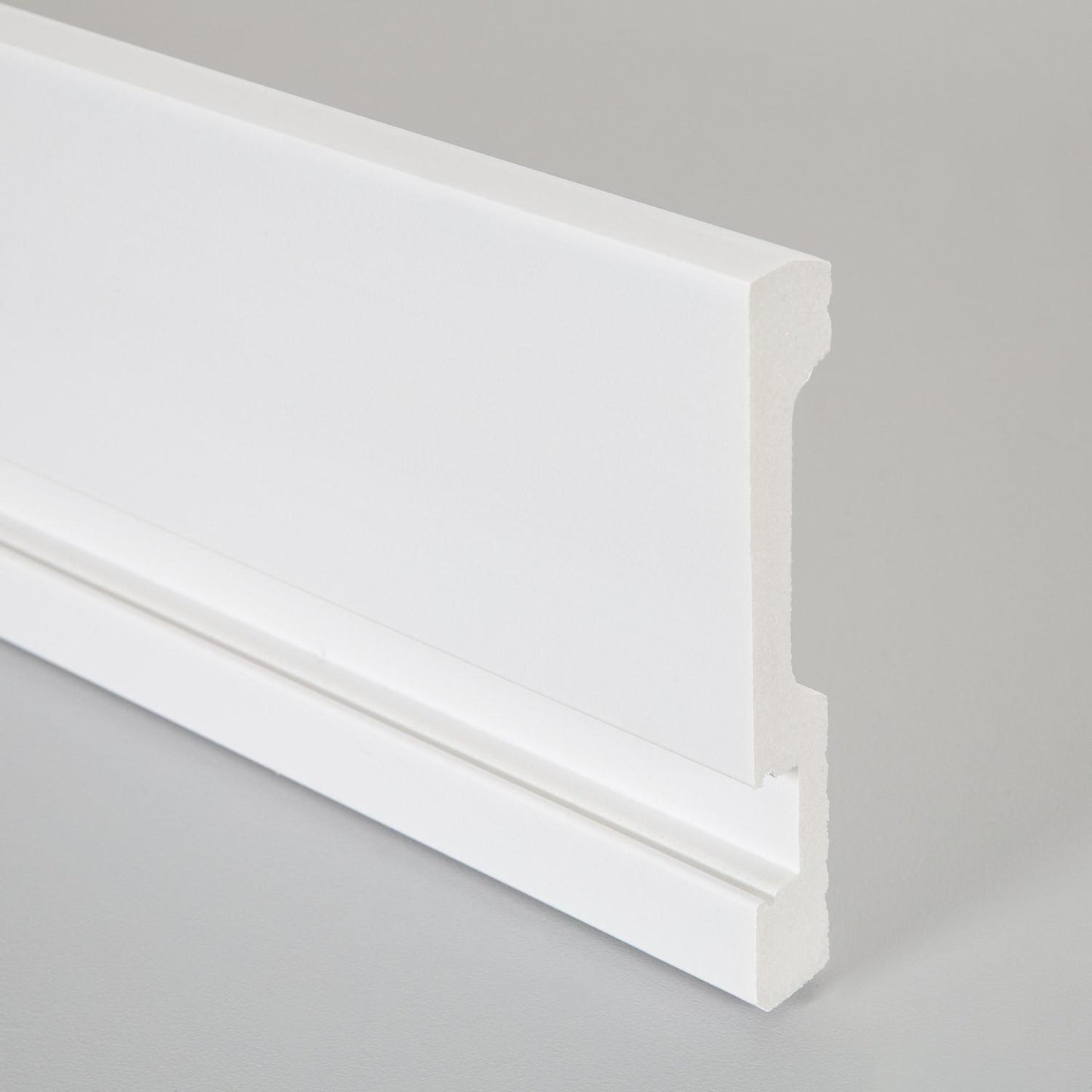 Moulure Plinthe Moderne pour Rubans LED, Installation en Saillie, Blanc, Multiples Tailles