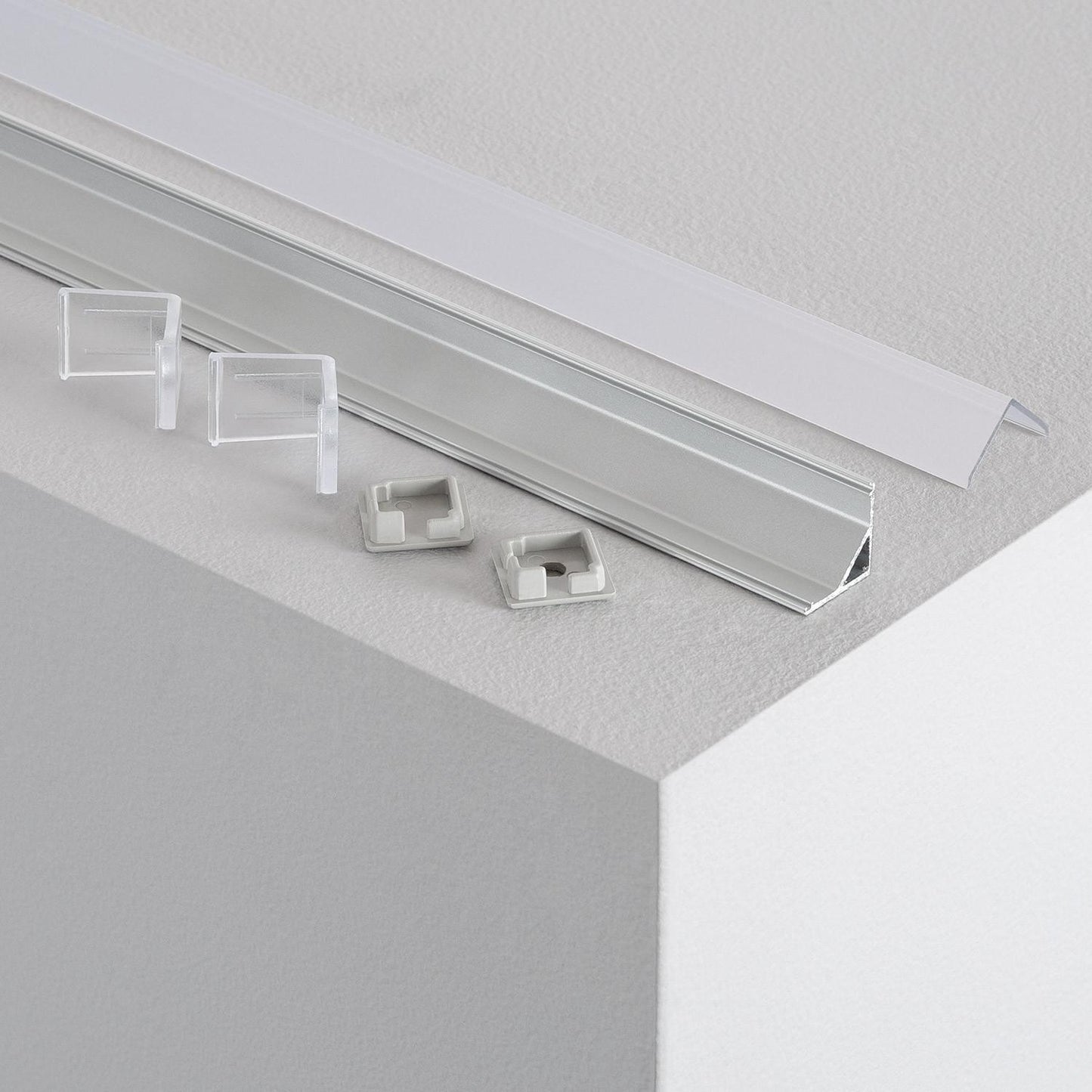 Profilé Aluminium Triangulaire 2m pour Ruban LED 10mm, Installation en Saillie