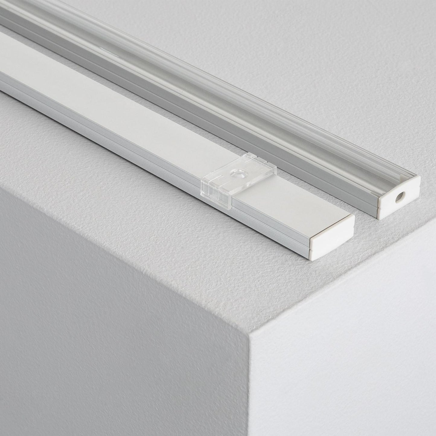 Profilé Aluminium 2m pour Double Ruban LED, Installation en Saillie, jusqu'à 20mm