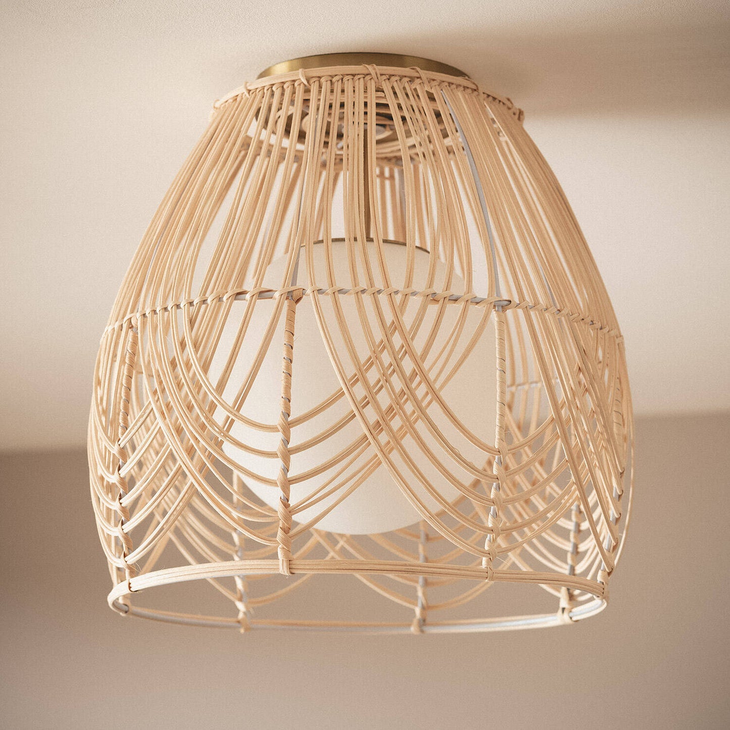Plafonnier Rotin et Verre E27 25W IP20