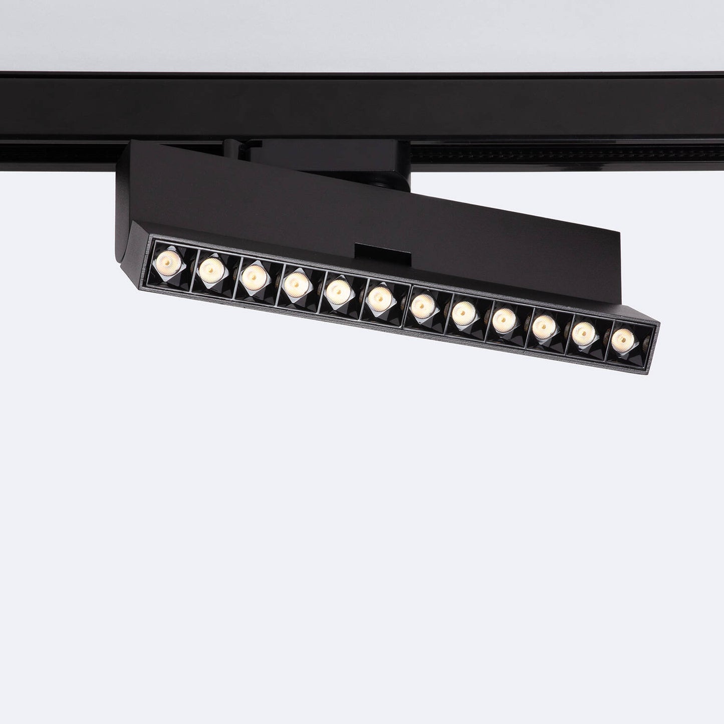 Spot LED sur Rail Monophasé 12W Dimmable Noir, IP20, UGR 13