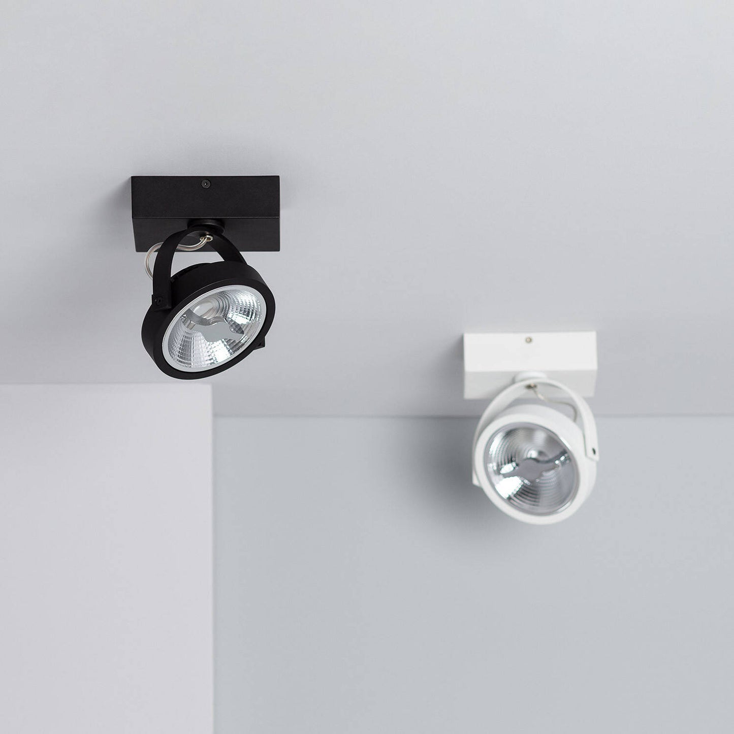 Spot LED Orientable 15W CREE AR111 en Saillie Dimmable IP20