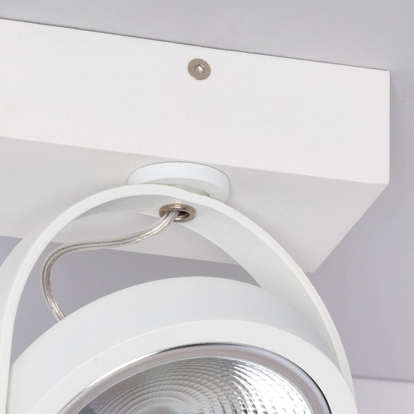 Spot LED Orientable 15W CREE AR111 en Saillie Dimmable IP20