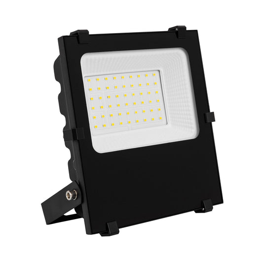 Dimmbarer LED-Flutlichtstrahler 30W IP65 4050lm
