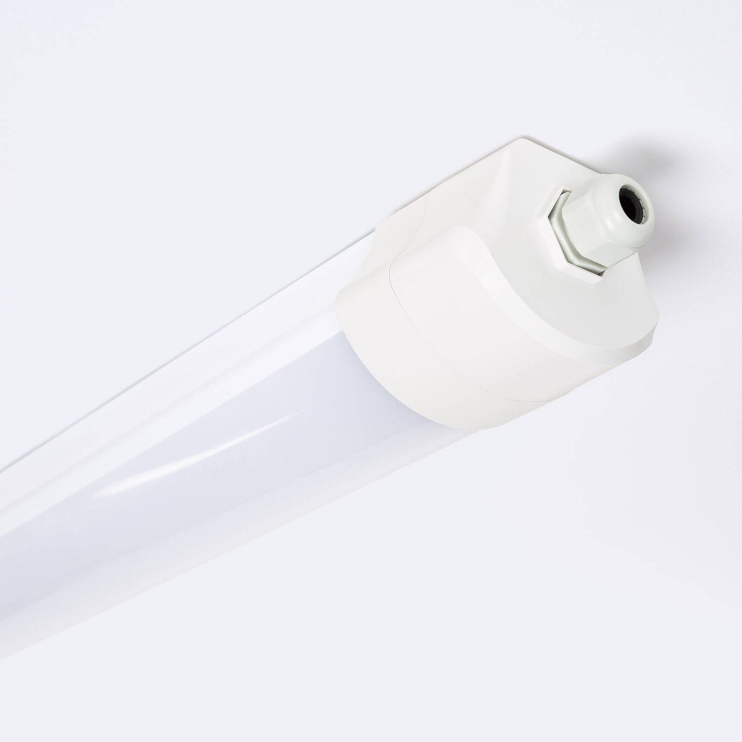 Réglette LED Étanche 60cm 18W 2520lm IP66 IK08 Non-Dimmable