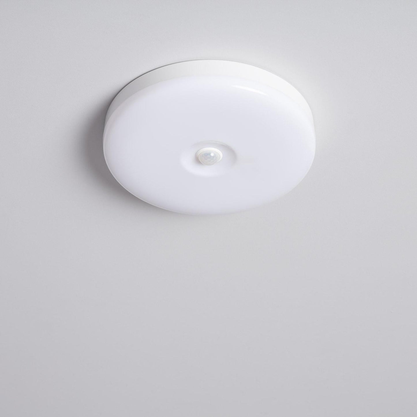 Plafonnier LED 12W Ø216 mm IP20 avec Détecteur PIR