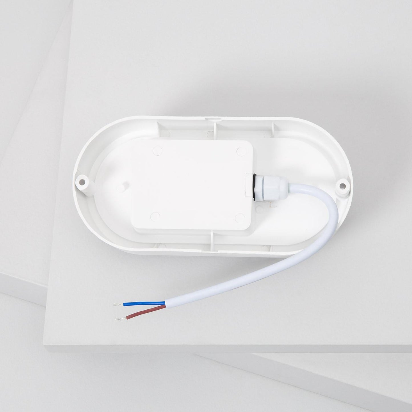 Plafonnier LED Ovale 15W IP65 85x173 mm pour Extérieur