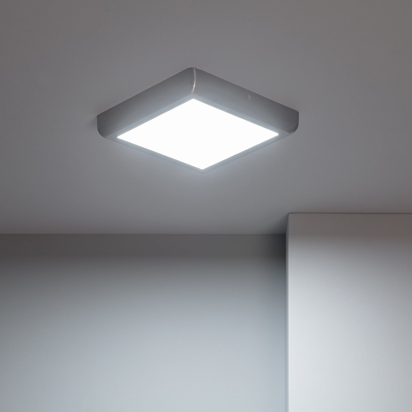 Plafonnier LED Carré 18W Métal 225mm IP20 Non Dimmable