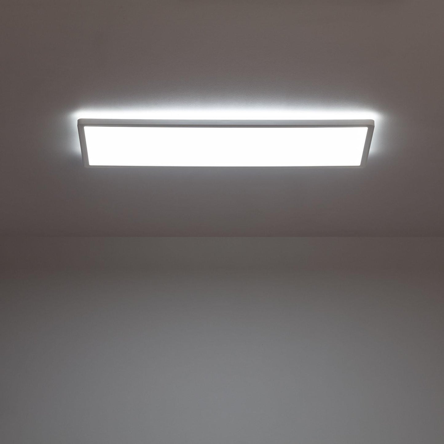 Plafonnier LED Rectangulaire 24W 580x200 mm IP20 Non Dimmable