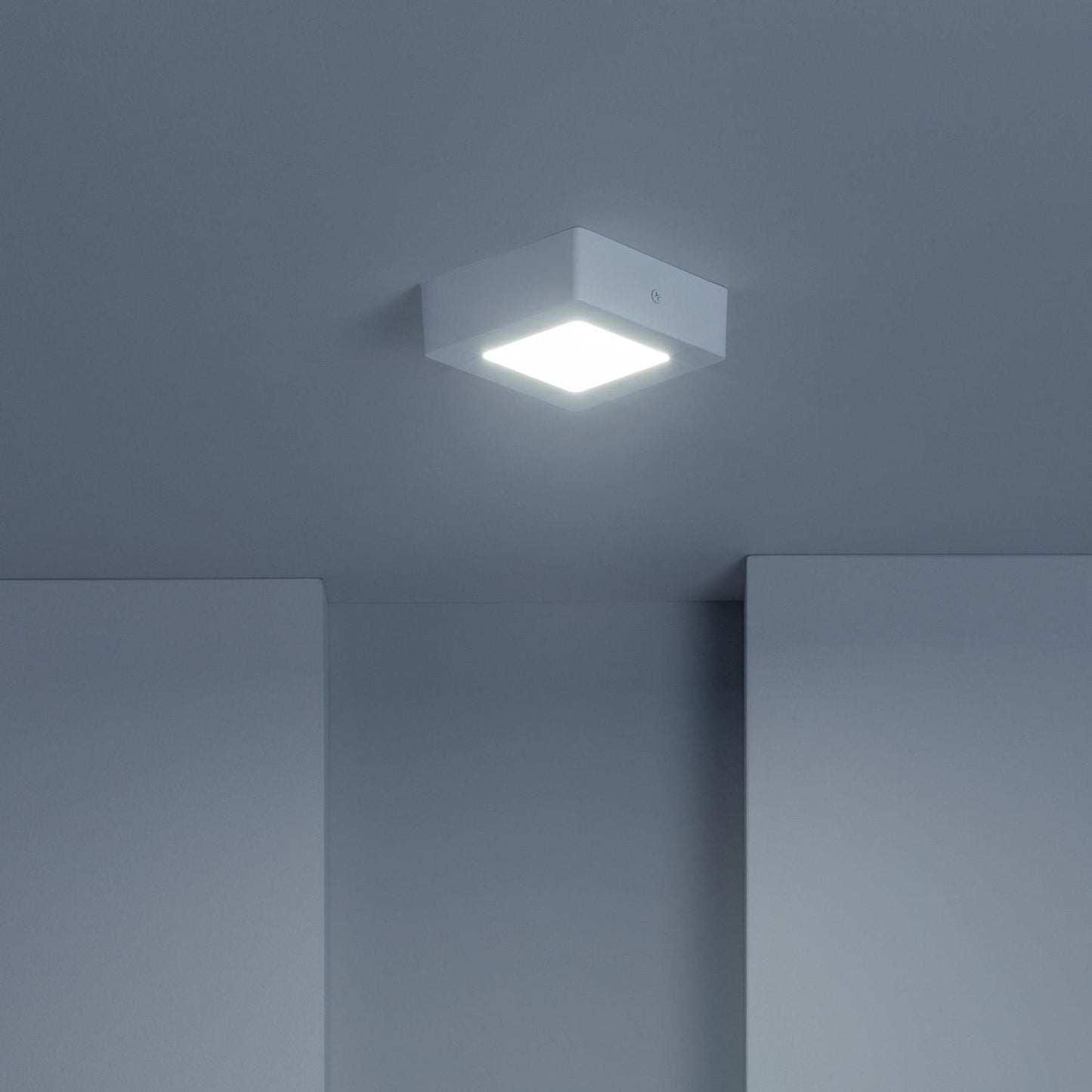 Plafonnier LED Carré 6W 120x120 mm IP20 Non Dimmable