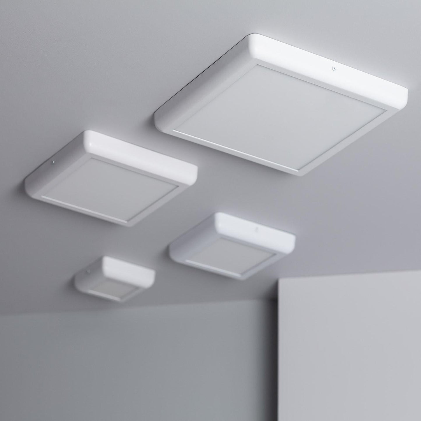 Plafonnier LED Carré 6W 122x122mm IP20 Non-Dimmable